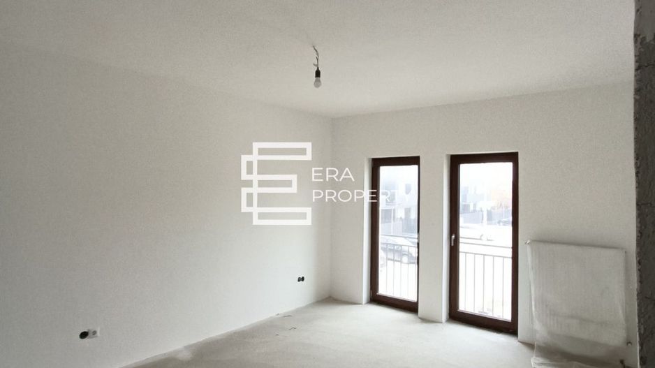 Casă cuplată de vânzare în Șelimbăr – 5 camere, 177 mp utili, 265 mp teren - Poză 3