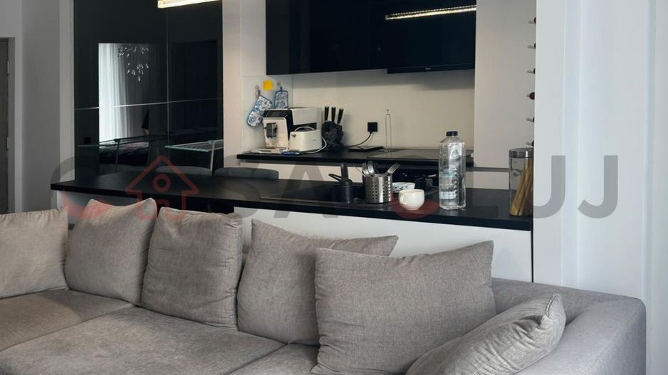 Apartament 3 camere, Ultrafinistat, zona Vivo Moll!! - Poză 2