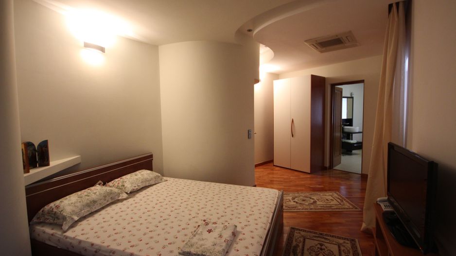 Casa pretabila birouri, camin de batrani - Poză 61