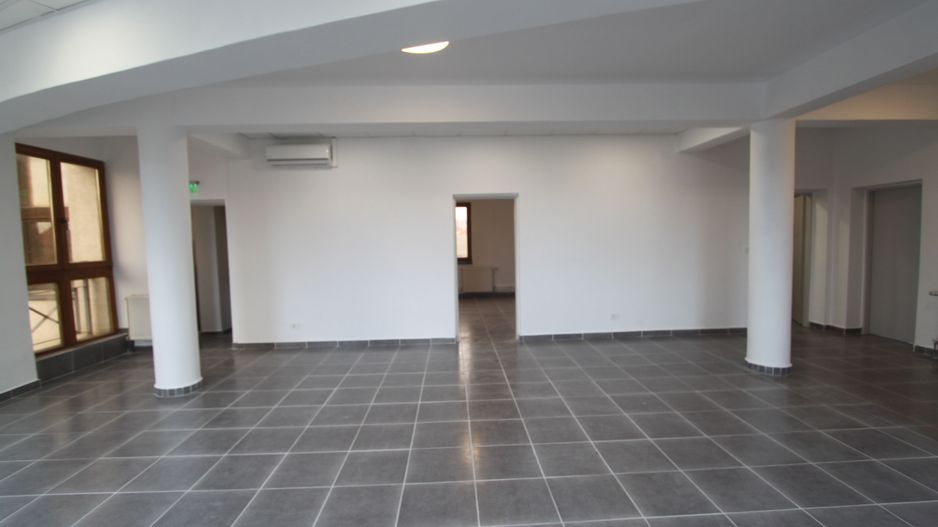 Spatiu birouri D+P - 289mp - zona Rebreanu - Poză 2