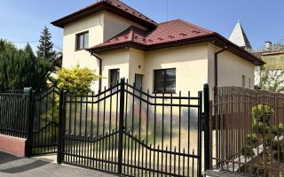 CASA  4 CAMERE PARTIAL MANSARDA  TEREN 200 MP CAMPULUNG - Poză 1