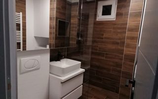 Vand apartament 3 camere, ultrafinisat, Aleea Dobrogei - Poză 8