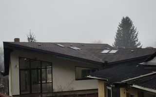 Proprietate amplă cu două case și teren generos, Brașov – str. Cariere - Poză 16