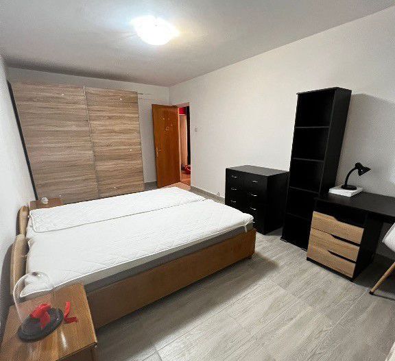 APARTAMENT 3 CAMERE CRANGASI - Poză 4