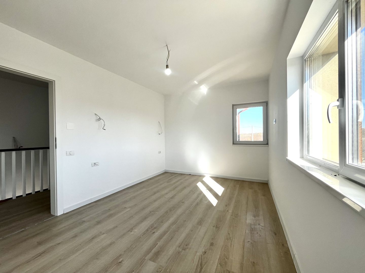 Duplex modern, separat prin camera tehnica, in Ghiroda - zona Primărie - Poză 16