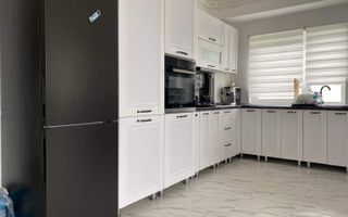 Apartament modern cu 3 camere de vânzare în Florești, zona Gh. Doja. - Poză 3