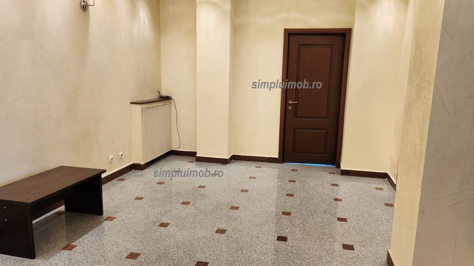 Clădire business de închiriat Bucureștii Noi 1250 cu parcare 850mp - Poză 11