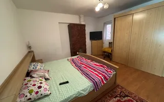 Casa cu 2 apartamente zona Mehala - Poză 12