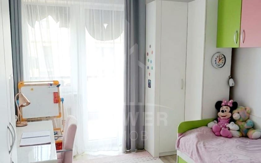 Apartament cu 3 camere de vânzare în zona Calea Surii Mici - Poză 4