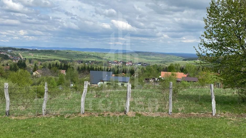 Teren 1042 mp în Tocilele de Sus – priveliște panoramică, utilități complete - Poză 2