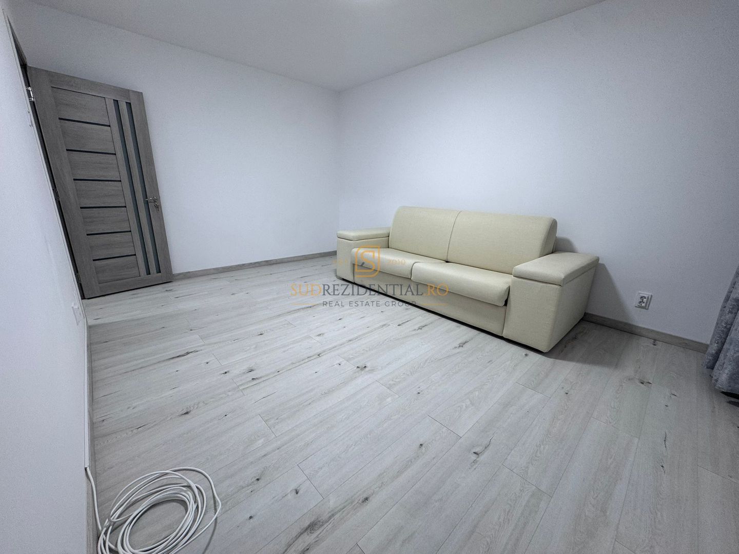 Apartament cu 2 camere de inchiriat, Bd. Brancoveanu, zona Grand Arena - Poză 4