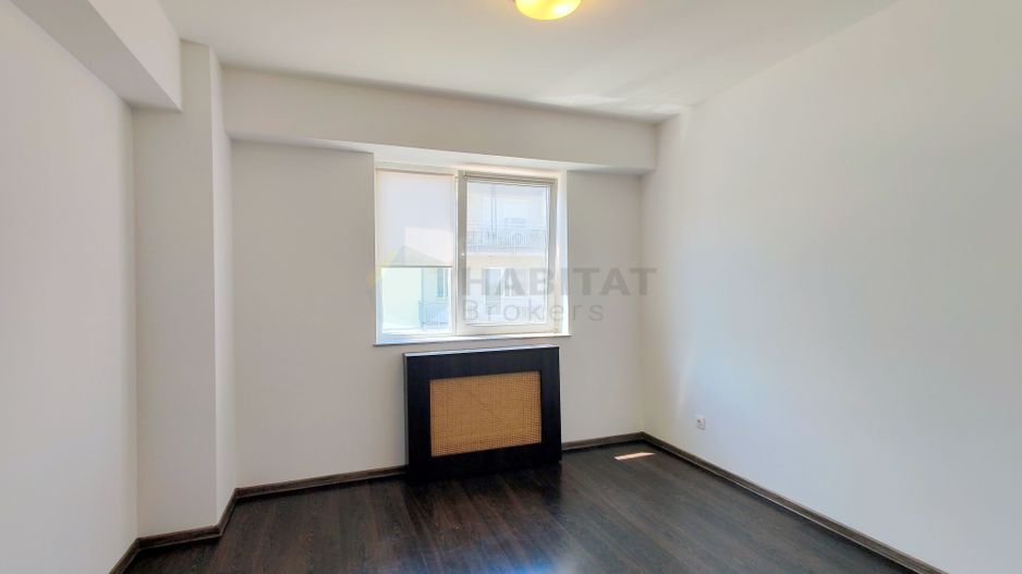 Decomandat, doua bai, loc de parcare in subteran, disponibil imediat - Poză 10