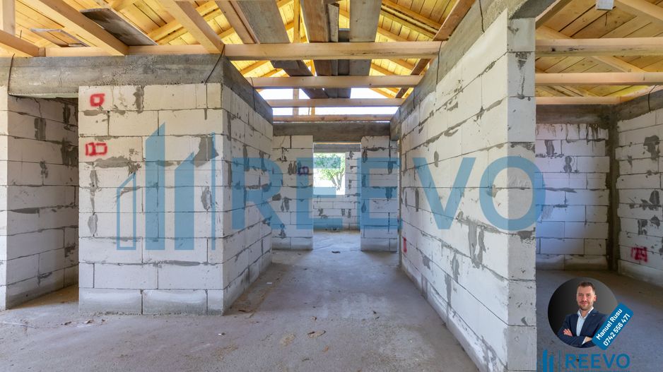 Casă de vânzare, Sat. Galbeni, Com. Filipești, Bacău. - Poză 9