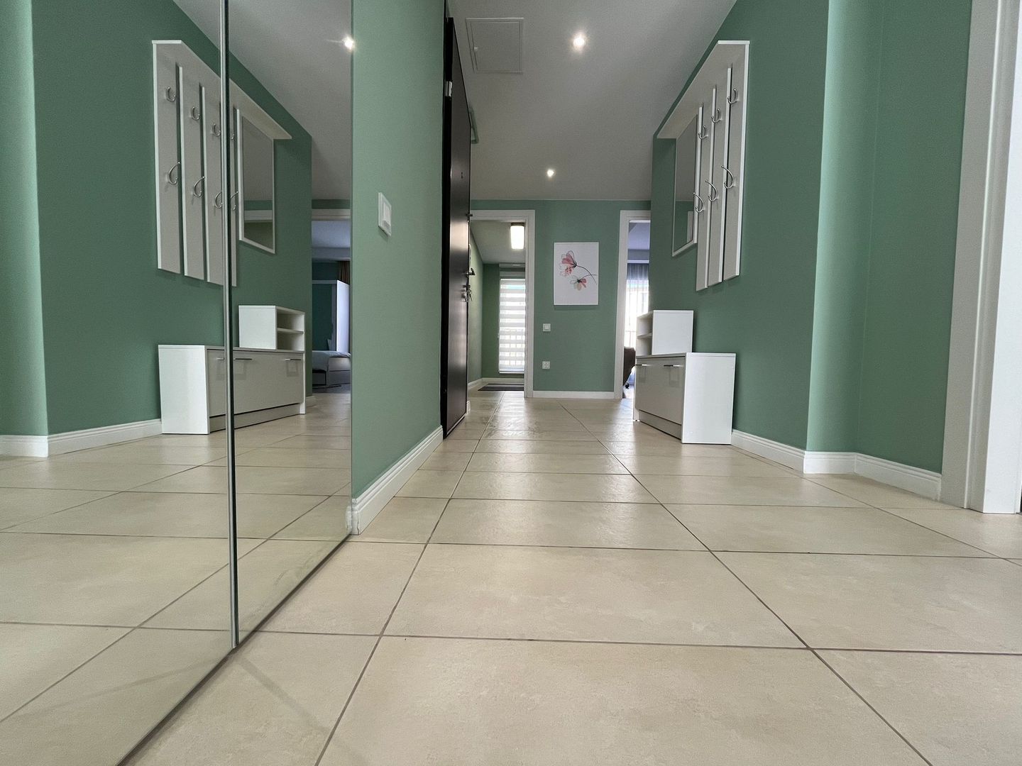 COSMOPOLIS - Apartament cu 4 camere, mobilat si utilat. - Poză 10