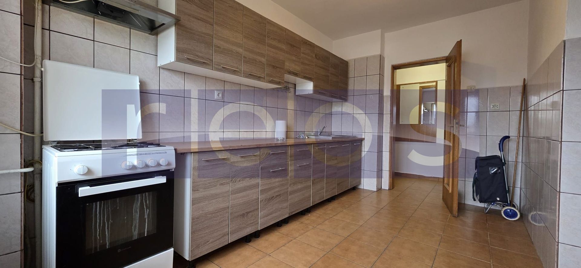 VANZARE 5 CAMERE DECOMANDAT -UNIRII -FANTANI - Poză 8