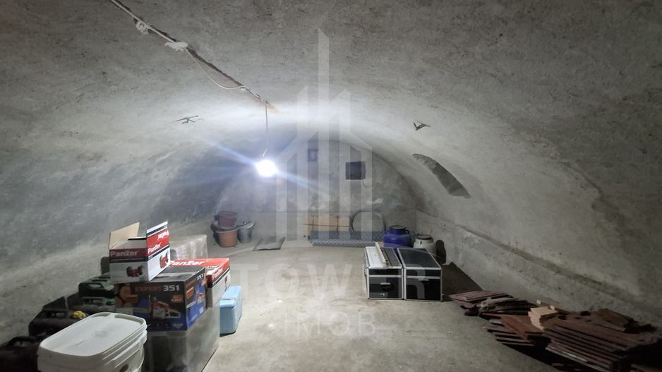 Casă complet renovată de vânzare în Amnaș – la doar 25 km de Sibiu! - Poză 43