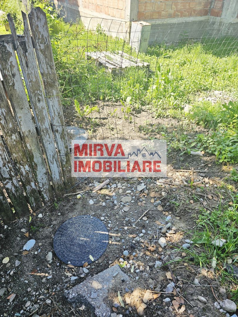 🏡 Casă la roșu cu 4 camere, 122 mp utili, teren 465 mp – Băicoi - Poză 6