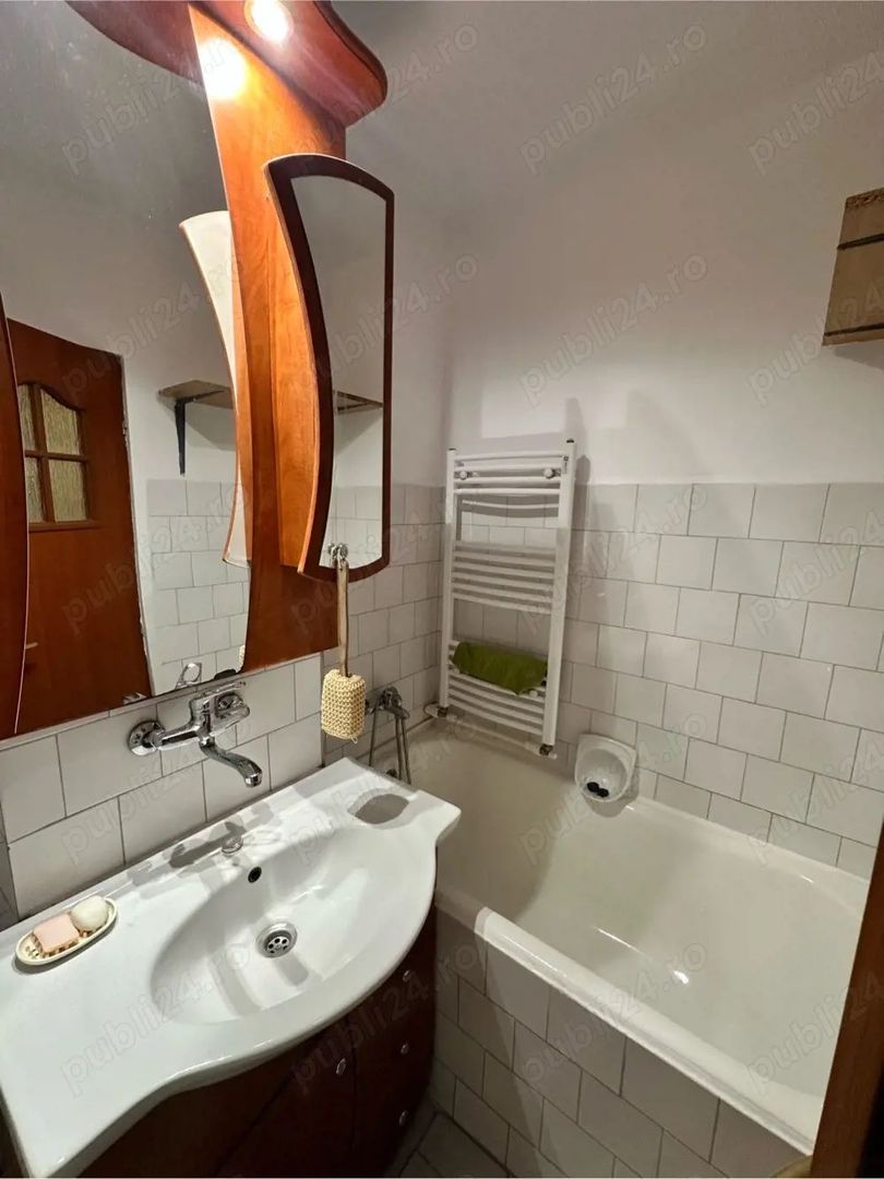 BRASADAS vinde ap 2 cam cu balcon etaj 2/3 Botizului. - Poză 2