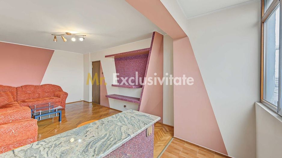 Apartament cu 3 camere decomandat etaj intermediar - Poză 2