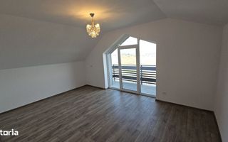 Casă modernă P+M cu vedere panoramică spre lac, Ciurbești, Miroslava - Poză 15