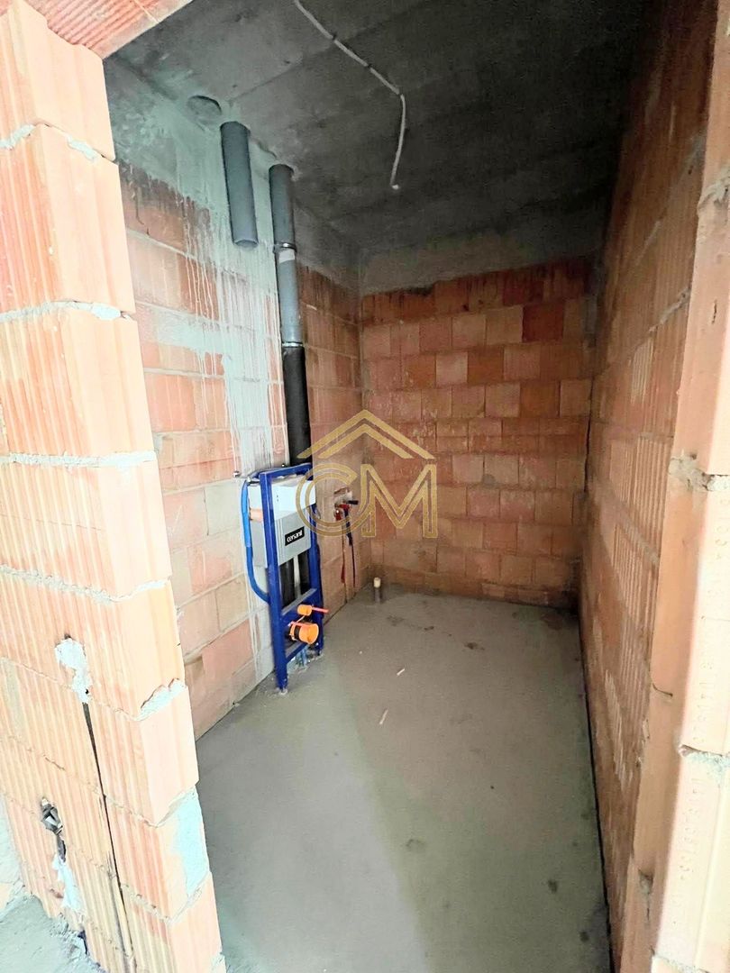 Apartament 1 Camera-Etaj 1-Balcon-Parcare-37MPU - Poză 5