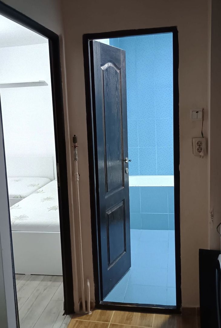 Apartament atragator, trei camere, Brancoveanu, 95.000€, 0% comision cumparator - Poză 10