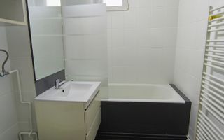 Apartament 3 camere Poli 2 – spatiu, lumina si priveliste - Poză 6