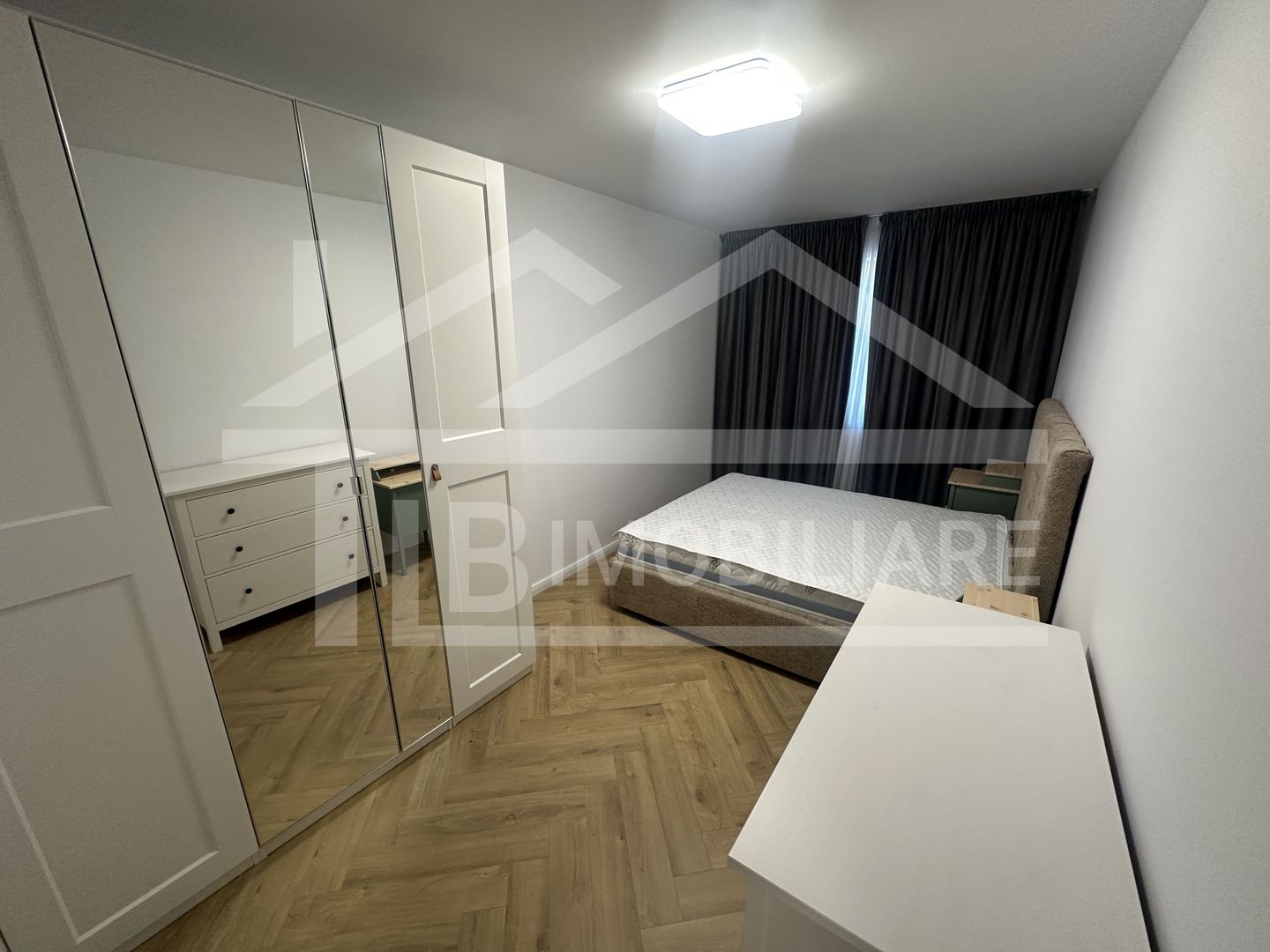 Apartament cu 3 camere, 72mp, parcare, Zona Green Residence - Poză 5