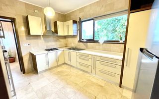 VILA CU 6 CAMERE LA INCHIRIERE IN ZONA PIPERA - Poză 13