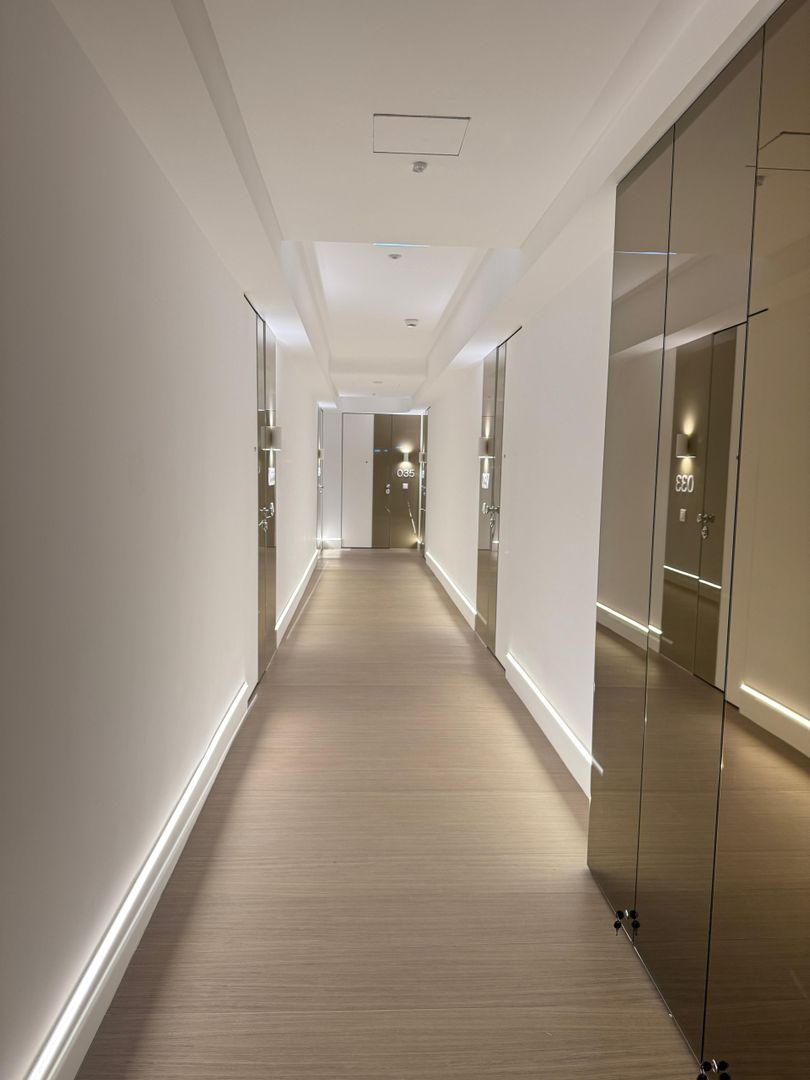 Inchiriere 3 Camere Cortina 126 Nou - Poză 8