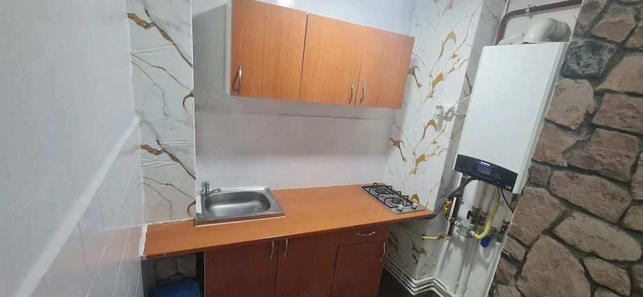 Camera camin- Valea Rosie - Poză 5