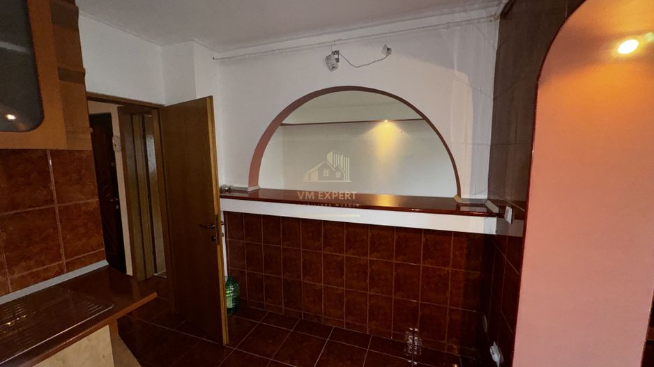 APARTAMENT CAMPULUNG TIP PENTHOUSE, 5 CAMERE GRUI - Poză 23