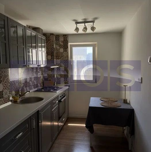 DE VÂNZARE – APARTAMENT 2 CAMERE RENOVAT COMPLET, PIAȚA VICTORIEI - Poză 4