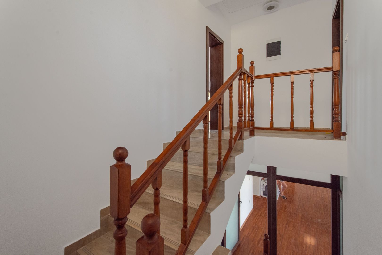 Casa/Vila cu 6 camere ideala rezidential/comerical Ciarda COMISION 0% - Poză 8