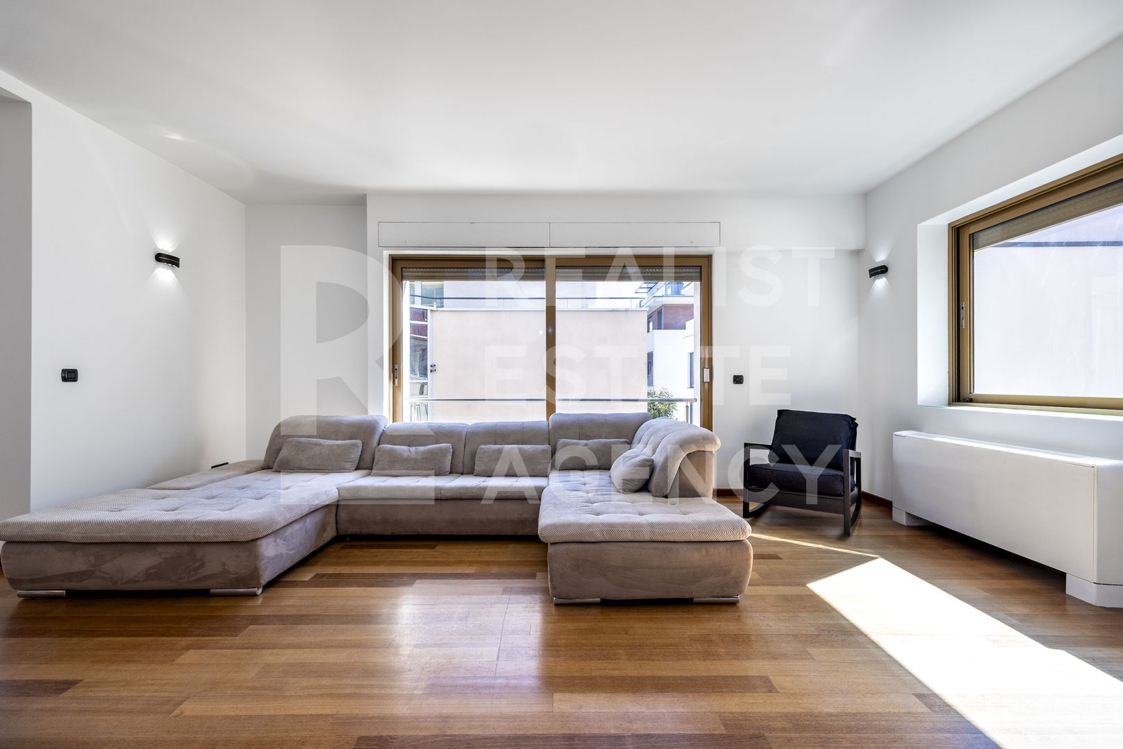 Penthouse, Jean Monnet Residence - Poză 3