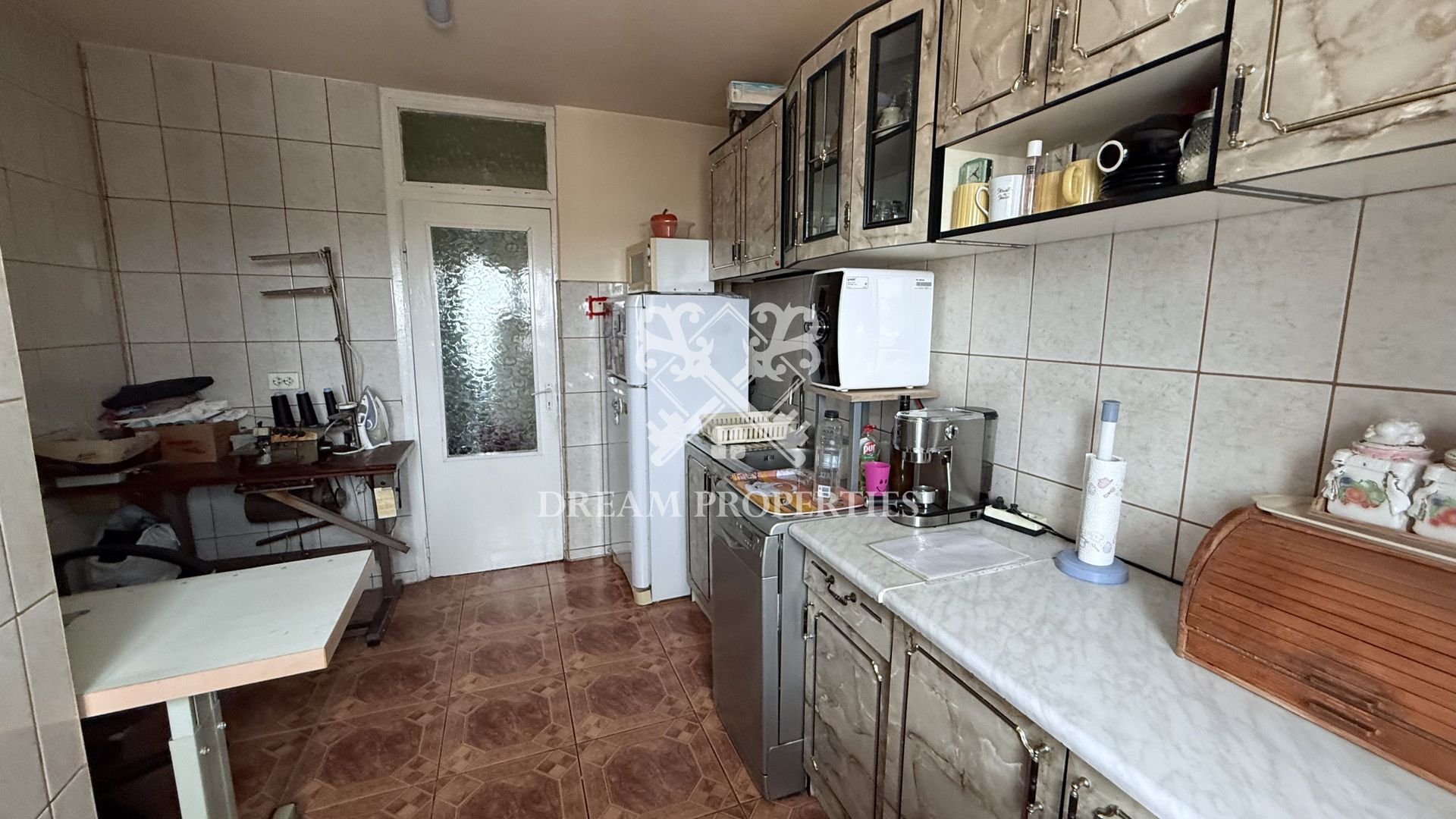 Apartament decomandat 3 camere, 2 bai, 2 balcoane, garaj, Zorilor - Poză 9