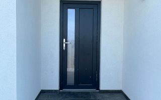 Duplex cu arhitectura deosebita - Mosnita Noua - Poză 15