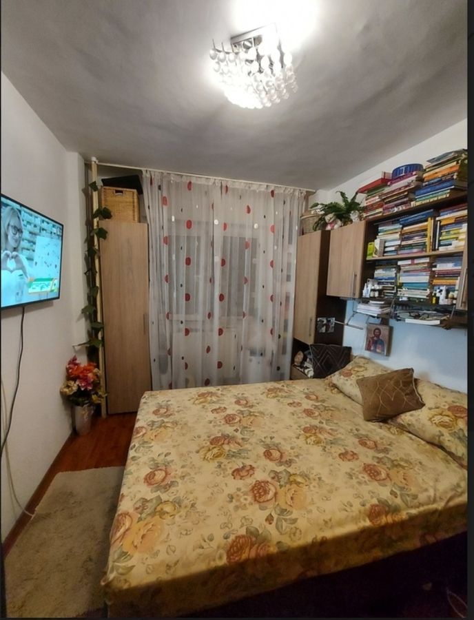 Apartament 3 camere, etaj 7, panoramic, boxă, zona Sebastian - Poză 2