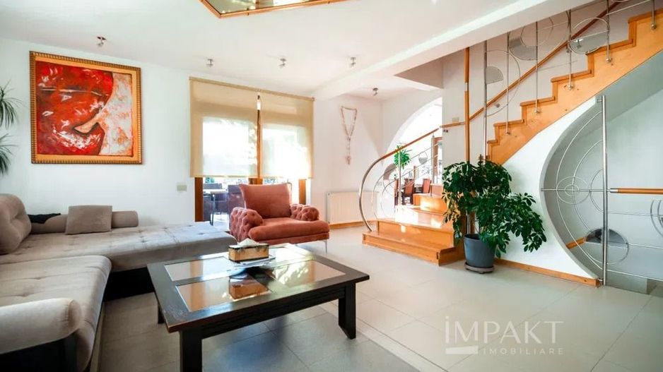 Casa individuala de vanzare im cartierul Mnastur! - Poză 1