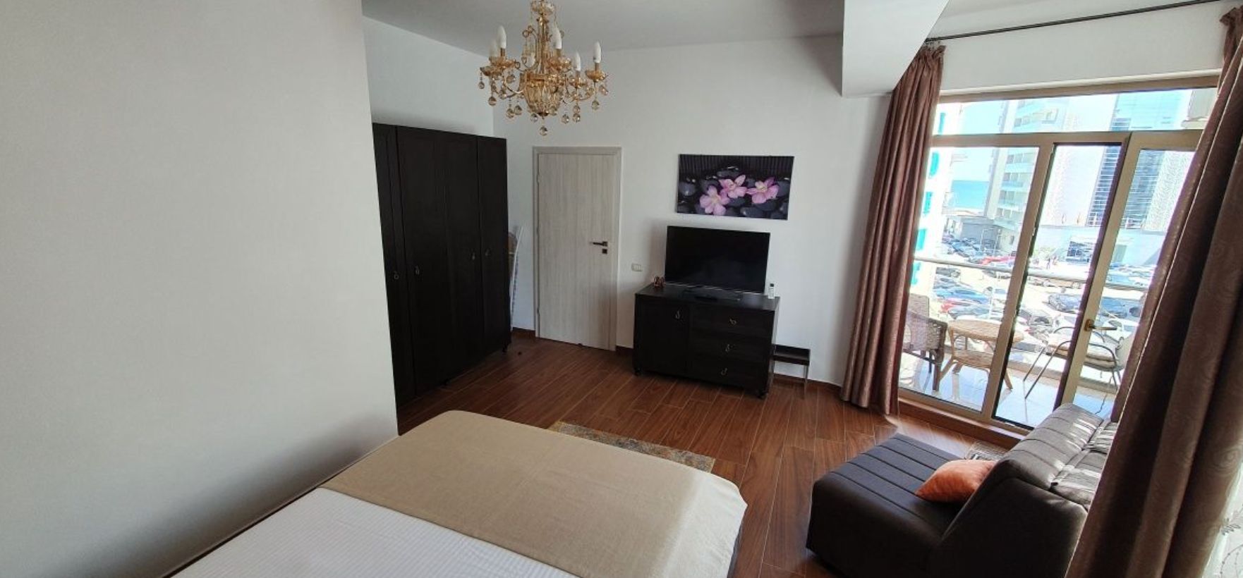 Studio de vanzare 40 mp Et. 3/4  Mamaia nord Twin Rezidence aproape de plaja - Poză 12