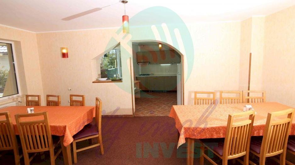 Vila cu 24 de camere cu priveliste superba ideal investitie in PREDEAL - Poză 37