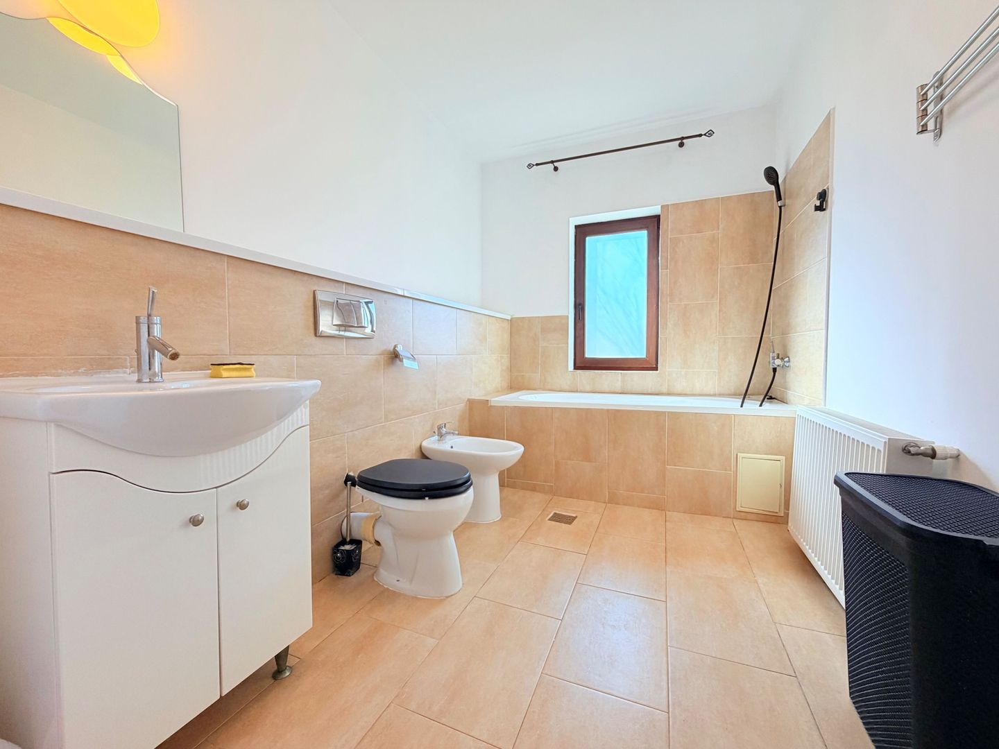 Duplex luminos si spațios, cu garaj, in zona Mehala - Ronat - Poză 24