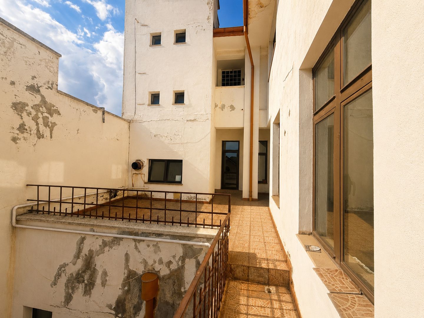 Spațiu de birouri zona centrala - langa primarie - Poză 25