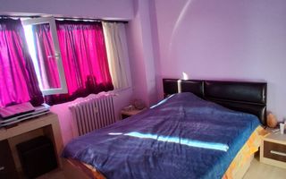 OCAZIE 3 CAMERE METROU GORJULUI - Poză 9
