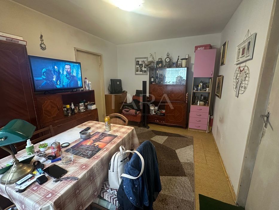Apartament 3 camere decomandate – Mănăștur, zona Petrom - Poză 1