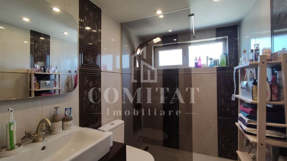 Apartament de vanzare 3 camere | Zona Porii - Poză 7