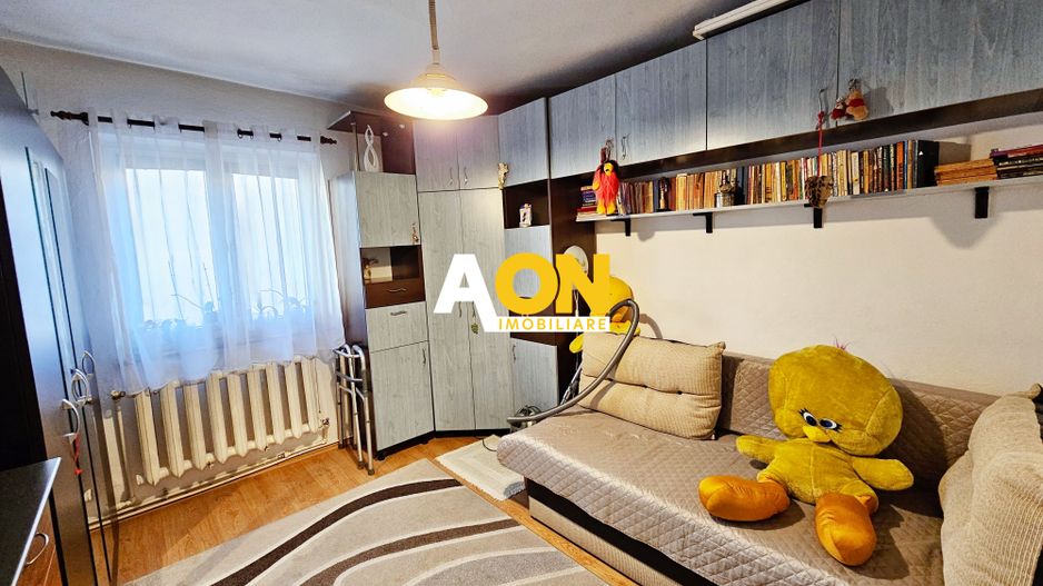 Apartament 3 camere, mobilat, utilat, etaj 2, Cetate - Poză 9