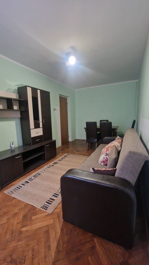 Apartament 2 camere de inchiriat in Alba Iulia,  zona Hotel Cetate - Poză 1