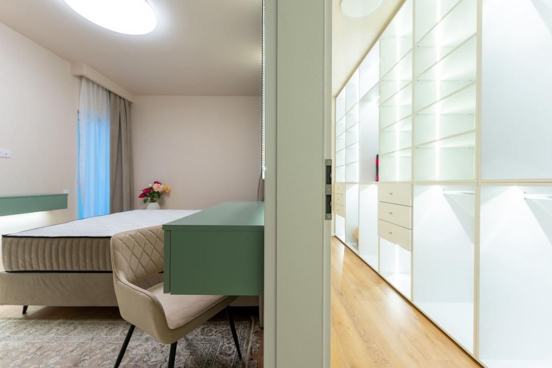 Apartament 2 camere, etaj intermediar, balcon, garaj, Eroilor - Poză 14