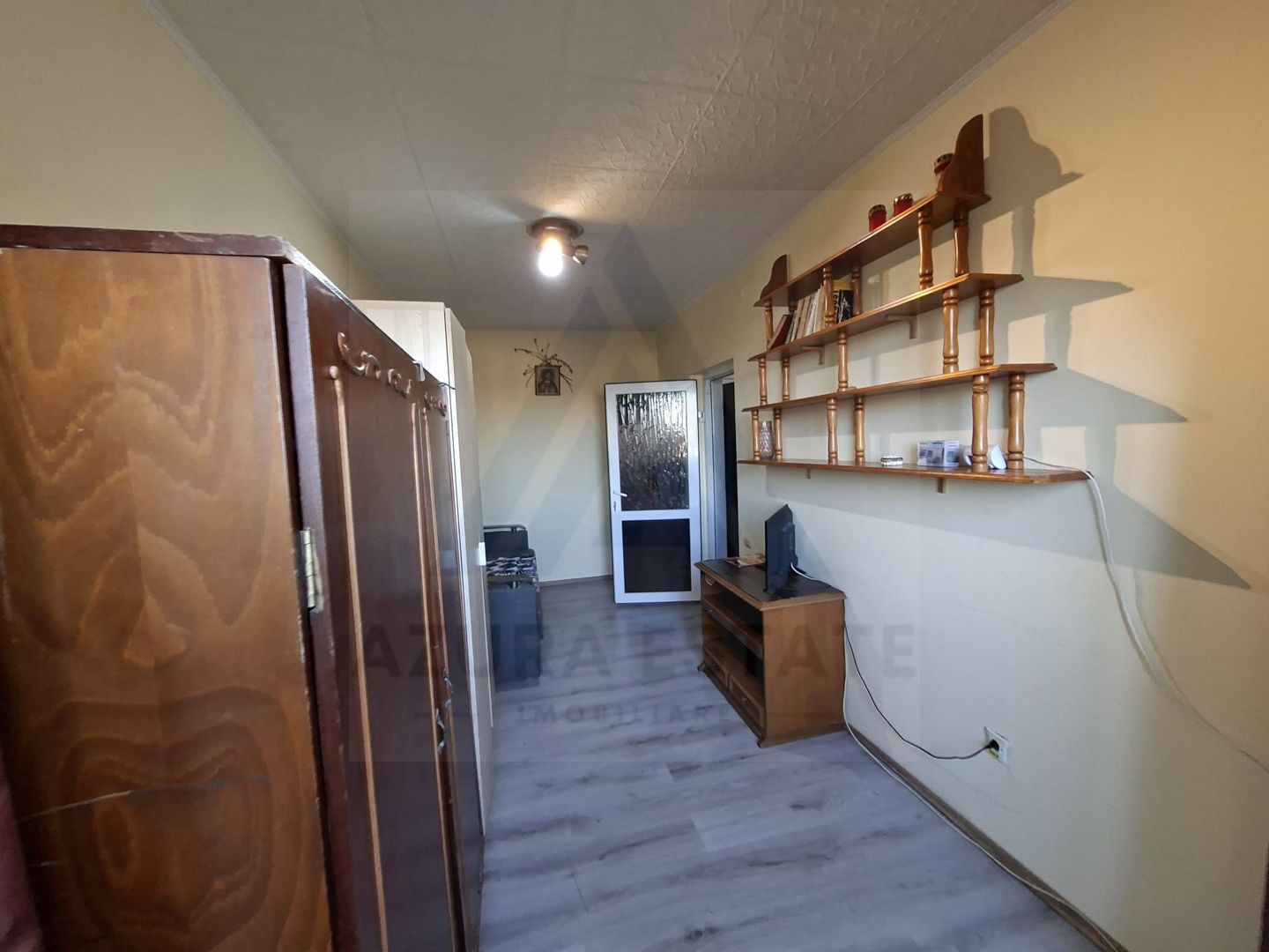 Apartament 3 camere etaj 2 baie cu fereastra si 2 balcoane in Terezian - Poză 7